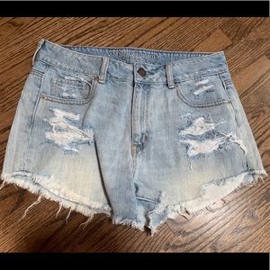 American Eagle light wash denim shorts